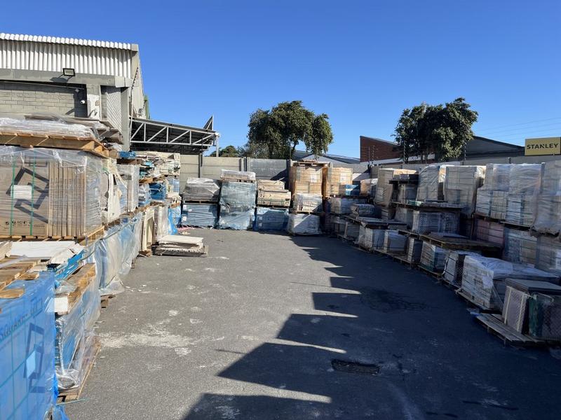 To Let commercial Property for Rent in Paarden Eiland Western Cape